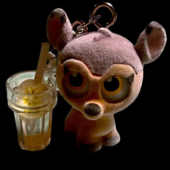 Disney adorable keychain - Picture 1 of 3